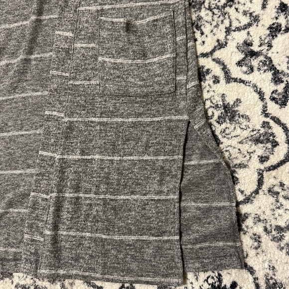 A&F duster - Picture 3 of 3